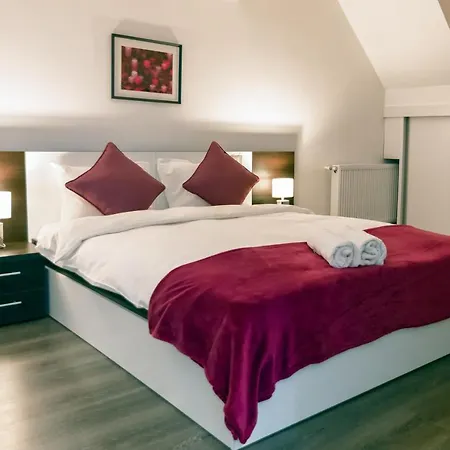 Apartment Montana Penthouse Coresi Mall